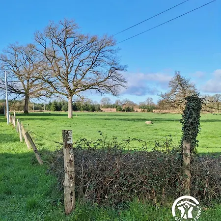 La Charnie, Jusqu'a 8 Personnes בית נופש